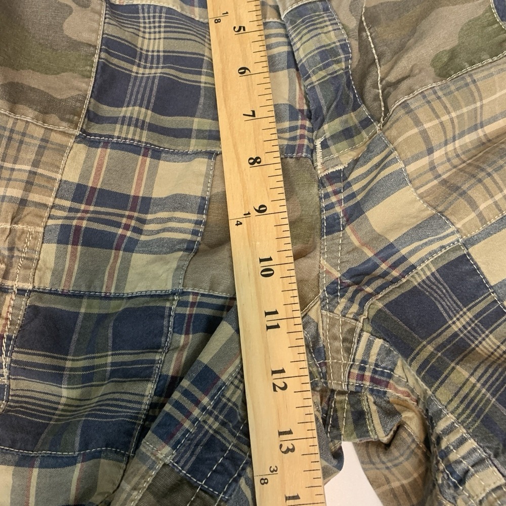 American Eagle Cargo Shorts 34 Plaid Patchwork 9.5" Classic Length Preppy Y2K - Picture 4 of 8